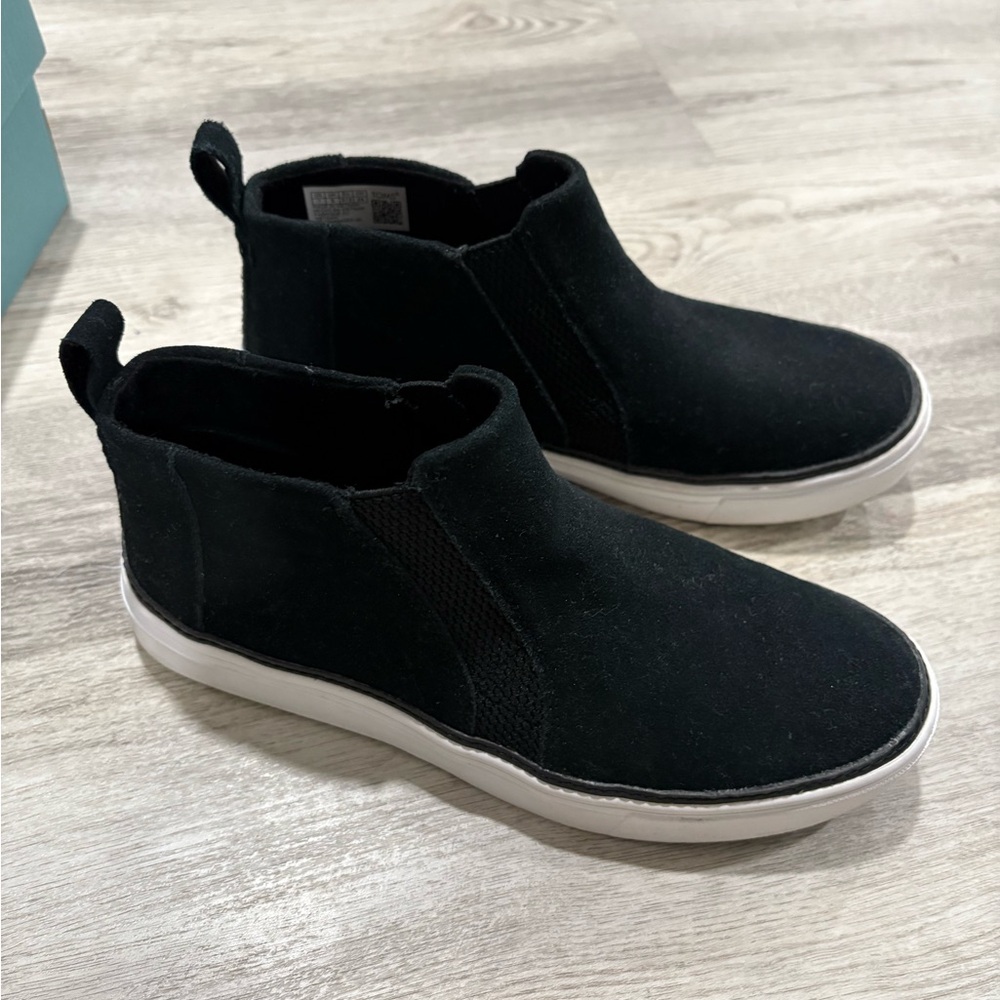 Toms Black Suede Bryce Bootie